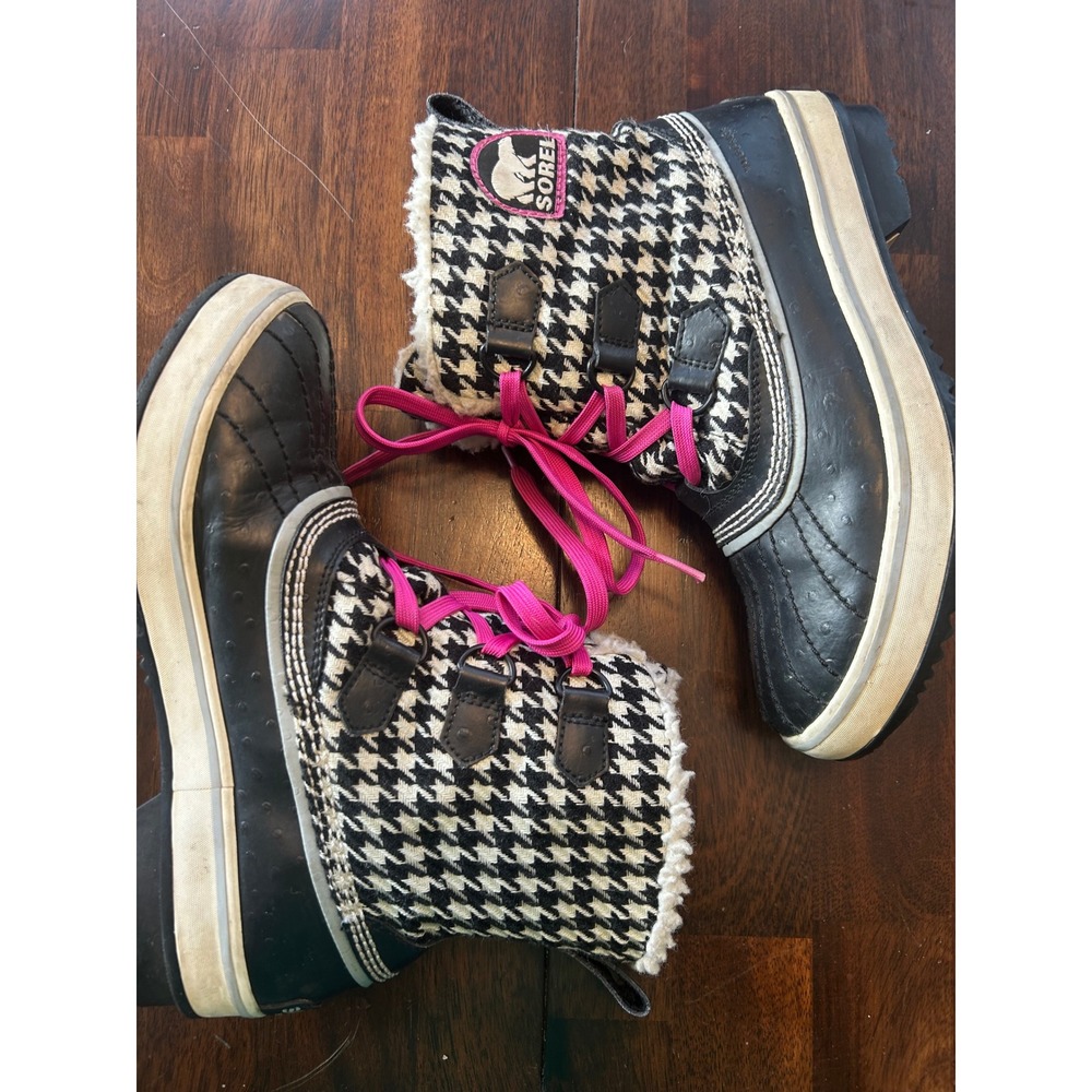Sorel Tivoli Houndstooth Winter Boots Black White Pink NL1627-010 Womens 7